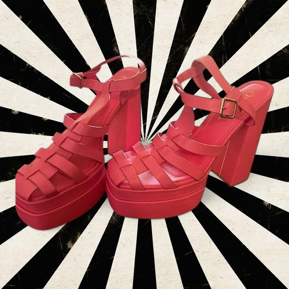 Vintage coral pinkred platform sandals